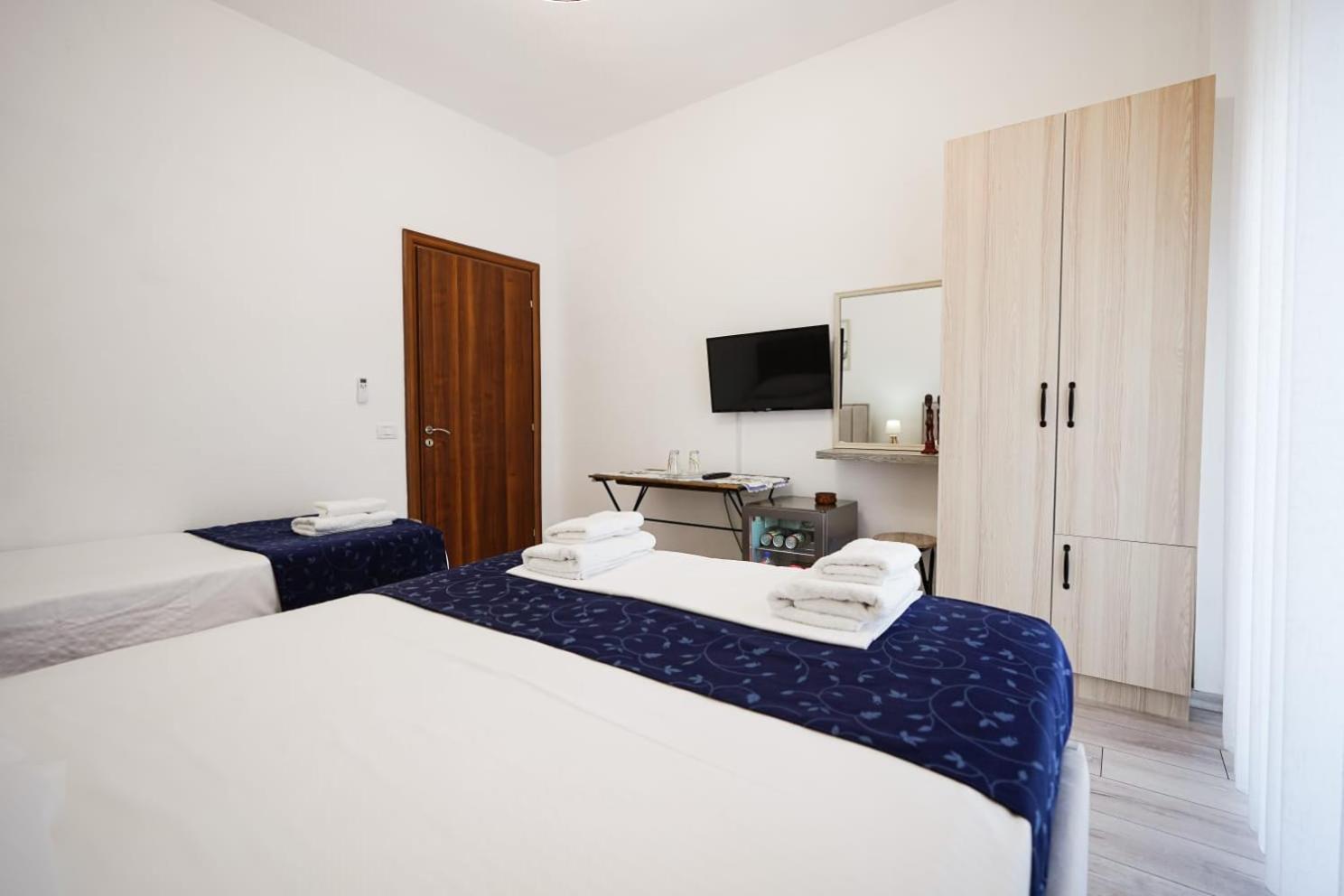 View City Apartments จีโรคาสเตอร์ ภายนอก รูปภาพ