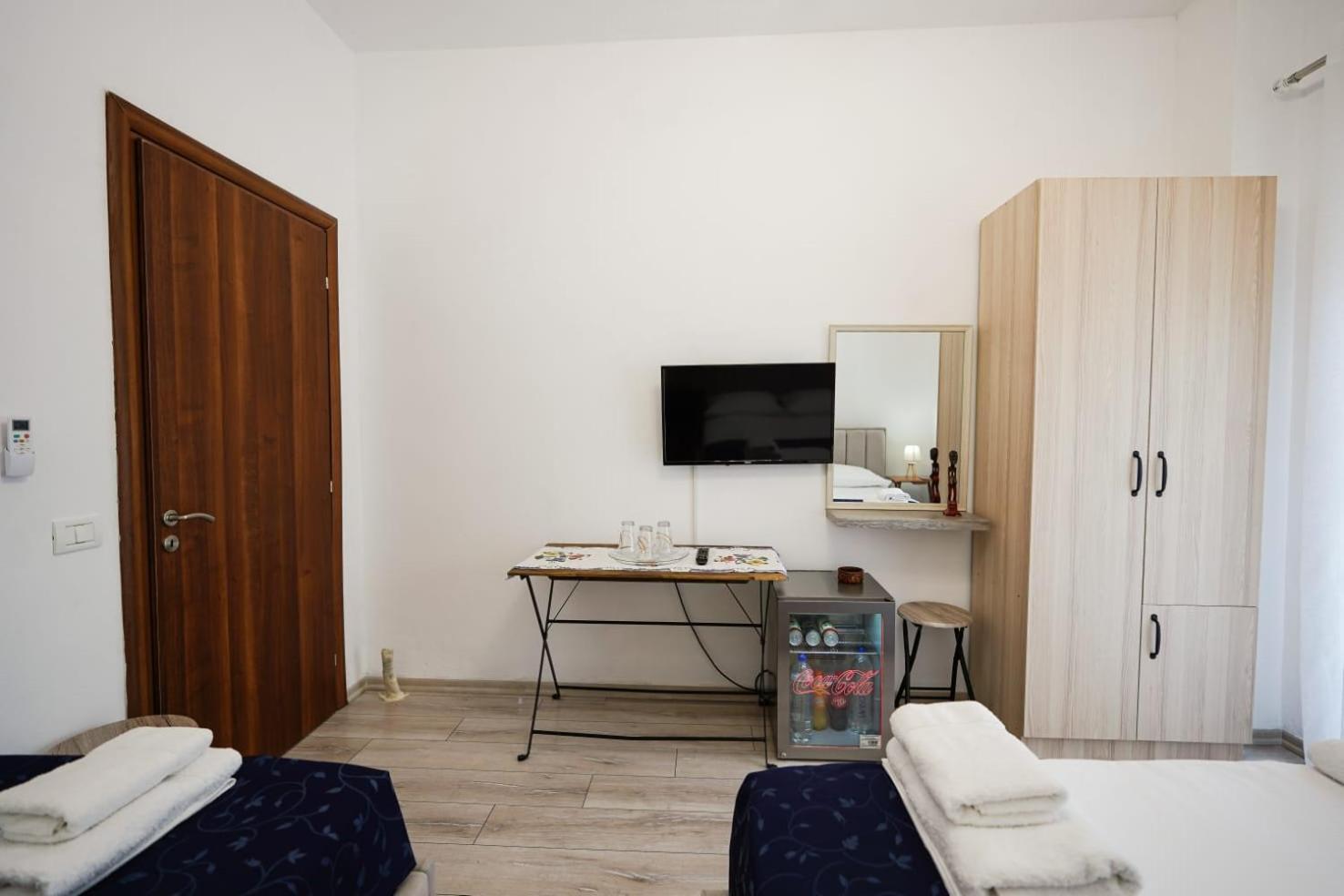 View City Apartments จีโรคาสเตอร์ ภายนอก รูปภาพ